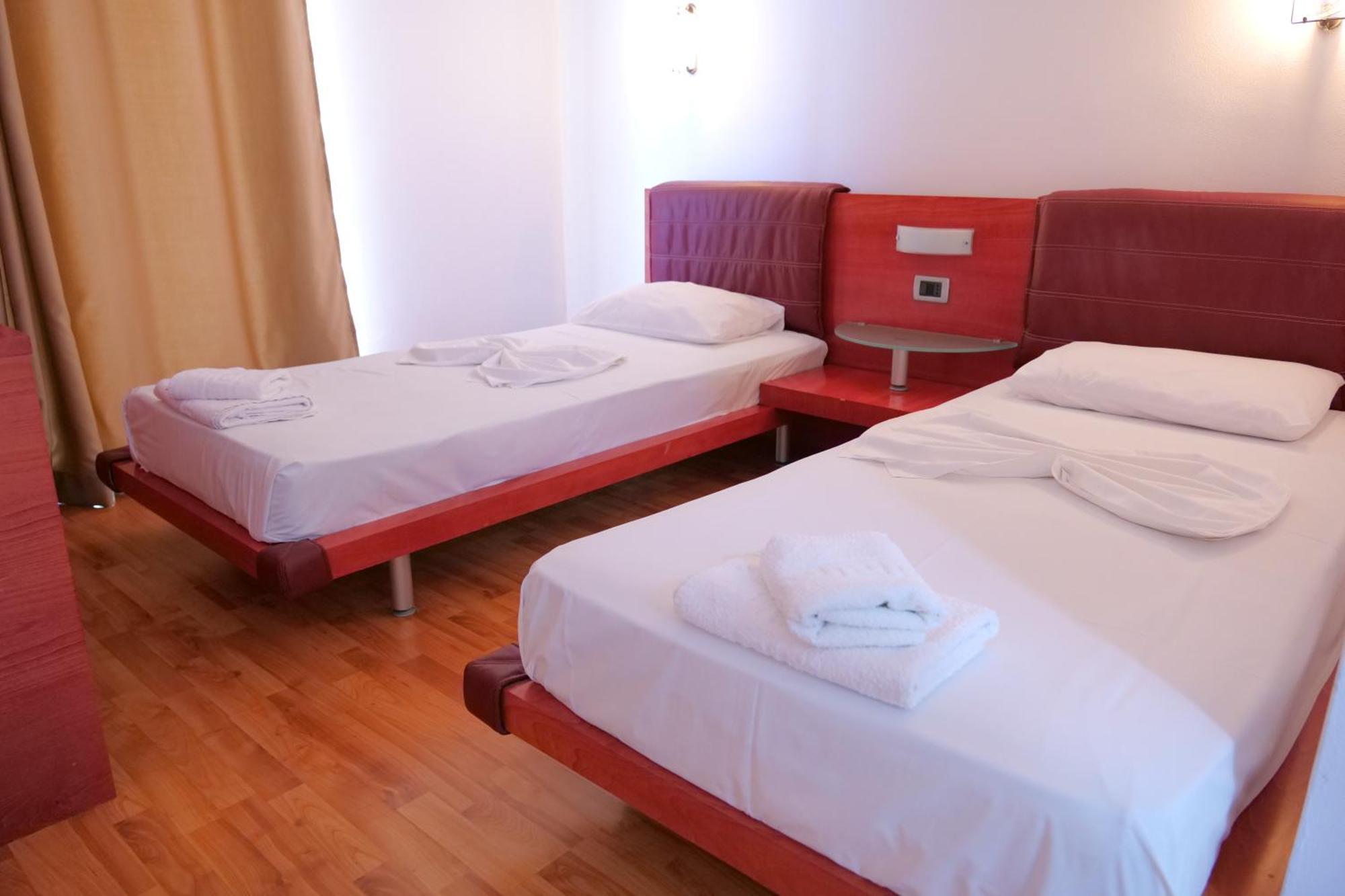 Hotel Vola Σαράντα Εξωτερικό φωτογραφία