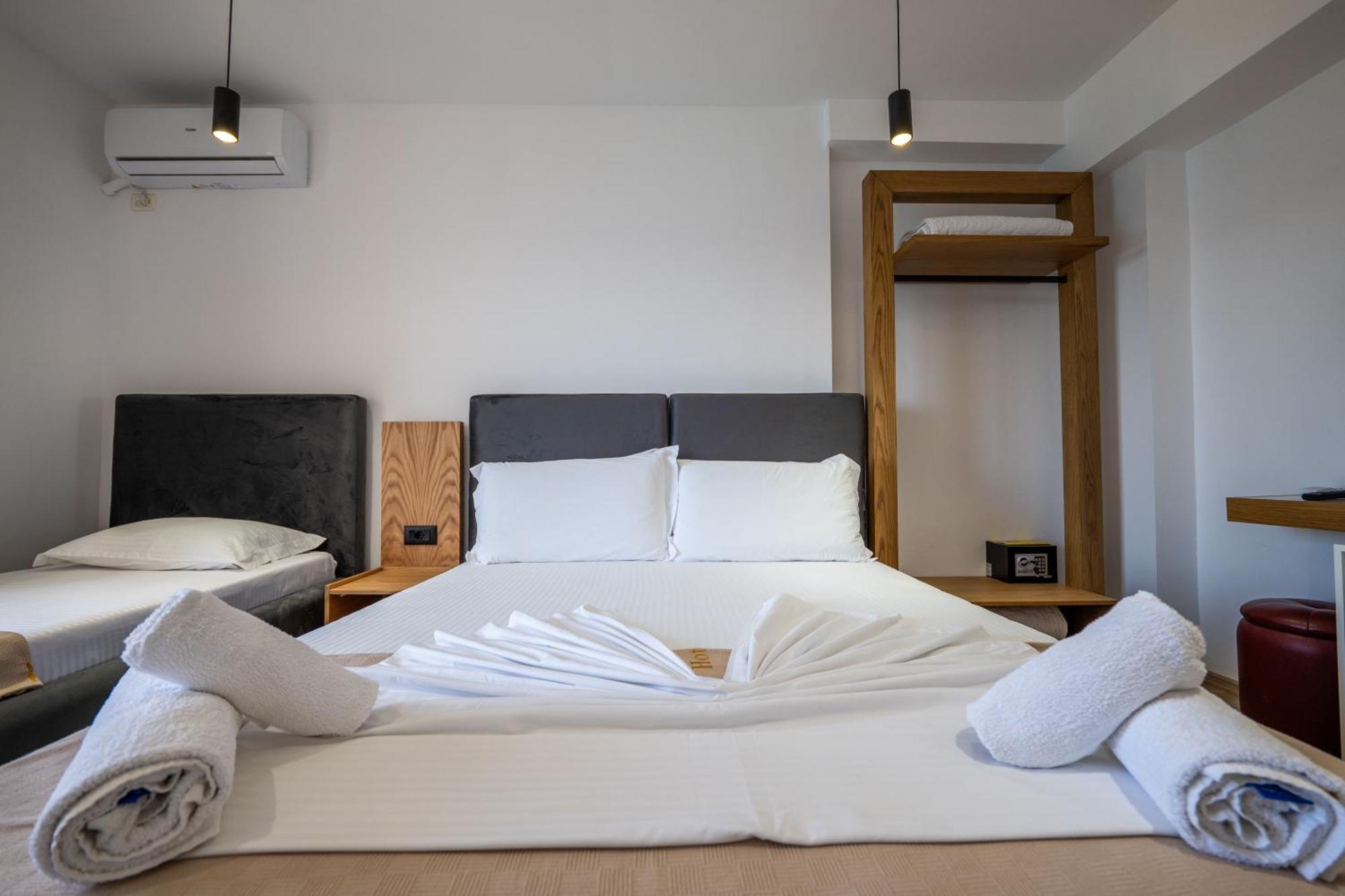 Hotel Vola Σαράντα Εξωτερικό φωτογραφία